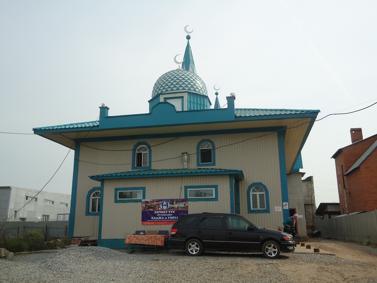 Tataristan’da maskeli kişiler Habarovsk Camii cemaatine saldırdı
