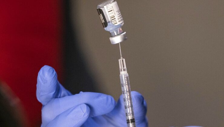 ABD: Pfizer-Biontech’in bivalans Covid-19 aşısı beyin felciyle bağlantılı olabilir