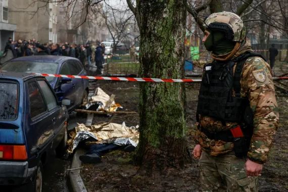 Ukrayna’da helikopter düştü, içişleri bakanı dahil 16 kişi öldü
