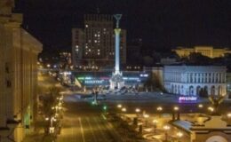 Yeni yılın ilk saatlerinde Ukrayna’nın başkenti Kiev’de patlama sesleri