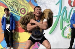 Bakanlıktan yapılan açıklamaya göre, Onbaşı Baurzhan Abdikayim 50 kg ağırlığındaki