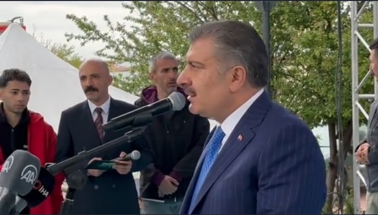 Sağlık Bakanı Fahrettin Koca, Konya’da katıldığı toplu açılış töreninde, Cumhurbaşkanı