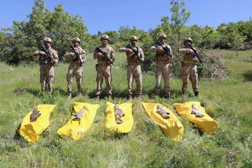 Şehidlerin intikamı alındı: 5 sarı torba, CHP’nin özgürlük istediği Selo’ya hediye olsun