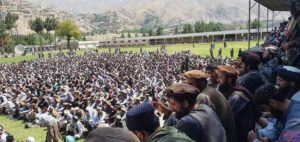 Afganistan’da şehid edilen vali yardımcısının cenazesine binlerce kişi katıldı