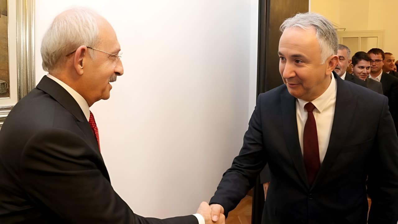 01000000-0a00-0242-593f-08db36d1e9ff-min