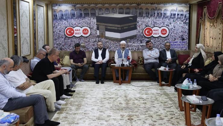 Kemalist azınlığın hedefindeki Diyanet İşleri Başkanlığı bu sene kurban bayramında