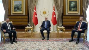 Soykırımcı Çin’in yeni Dışişleri Bakanı hem Erdoğan ile hem de Fidan ile ayrı ayrı görüştü