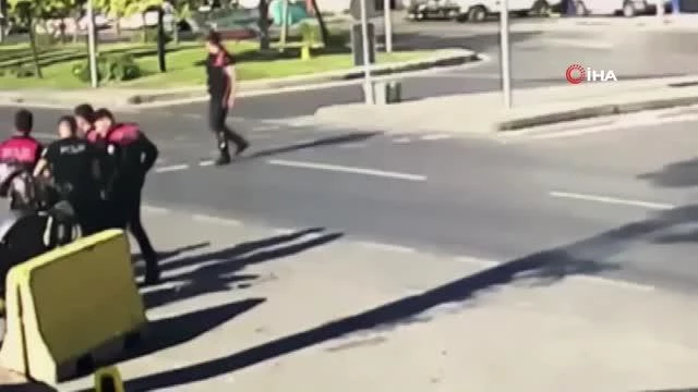 Olay saat dün 18.30 sıralarında meydana geldi. Kağıthane İlçe Emniyet