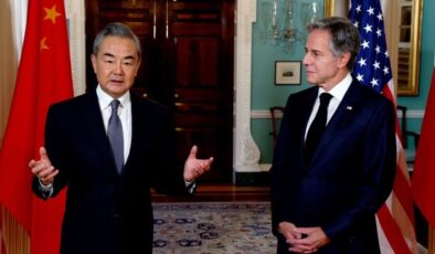 Uygur kuruluşlarından Wang Yi ile görüşen ABD Dışişleri Bakanı Blinken’a ortak mektup