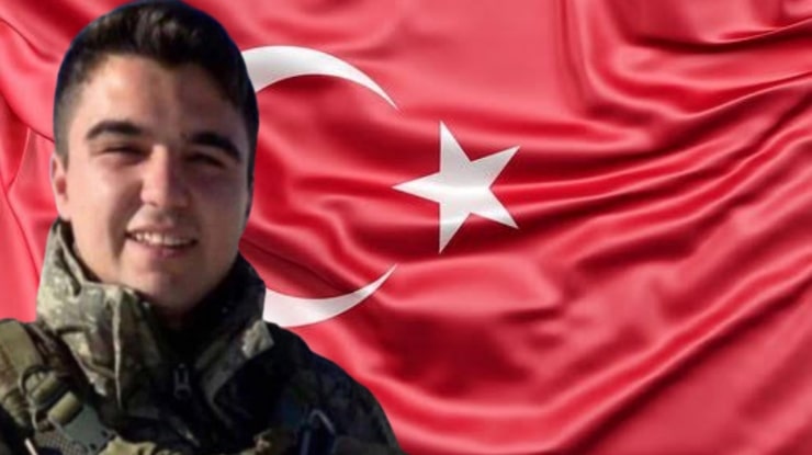 Milli Savunma Bakanlığı (MSB), Van’ın Başkale ilçesinde askeri aracın geçişi