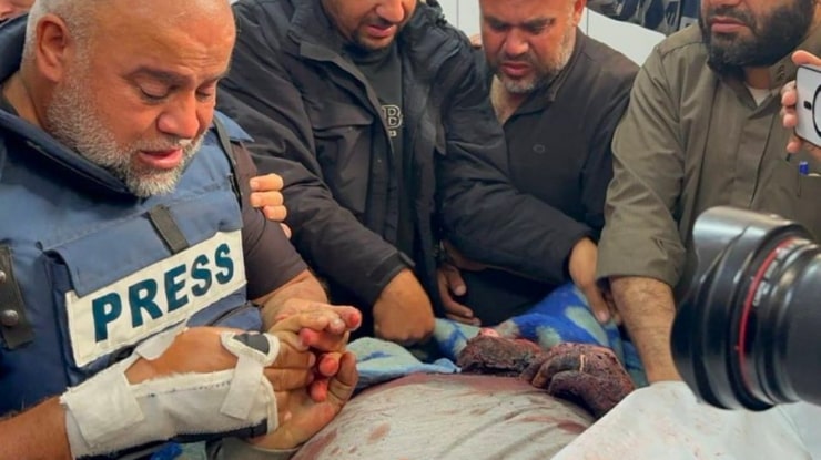 Şeyh Ahmed Yasin’in torunu gazeteci Ali Salem Abu Ajwa ile