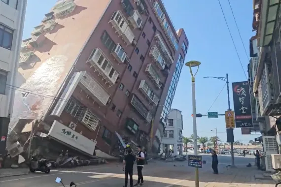 Tayvan’da 7,5 büyüklüğünde deprem: En az dört ölü, tsunami uyarıları kaldırıldı