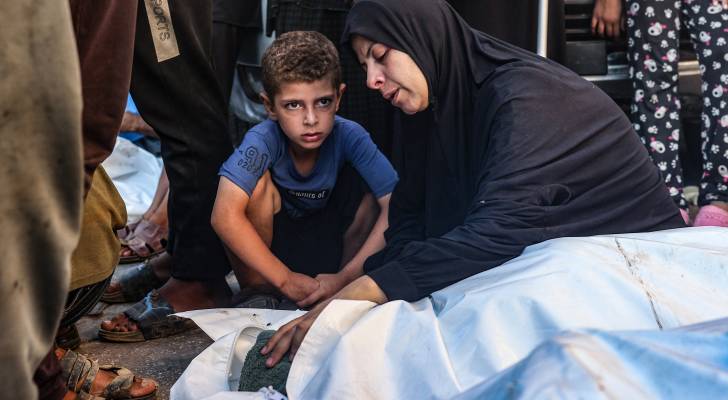 Gazze'ye yönelik savaşın 436. gününde işgalci israil güçleri Gazze Şeridi'nin