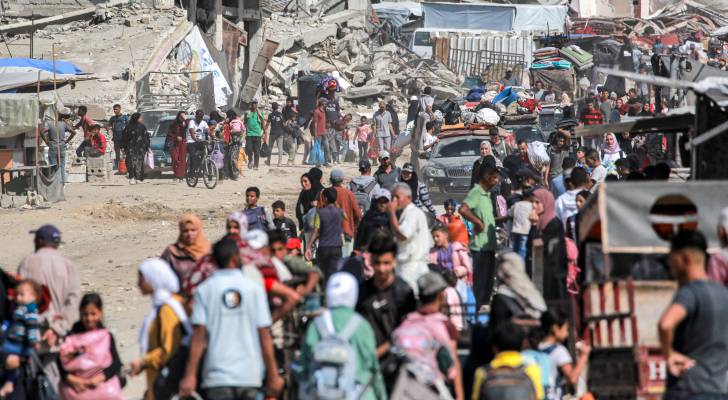 Gazze Şeridi'ne yönelik saldırılar 448. gününe girerken, işgal güçleri kuşatma