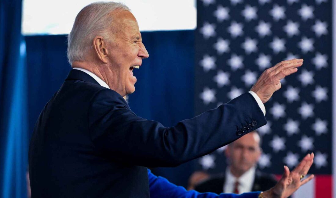 ABD Başkanı Donald Trump, selefi Joe Biden'ın görevden ayrılmadan önce