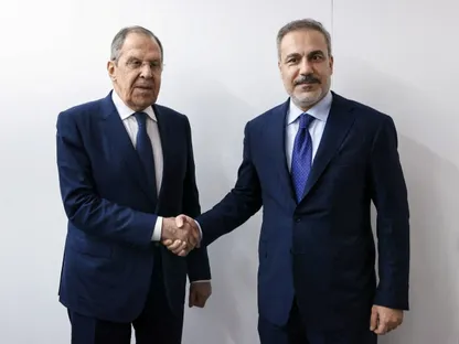 Rusya Dışişleri Bakanı Sergei Lavrov ve Türkiye Dışişleri Bakanı Hakan