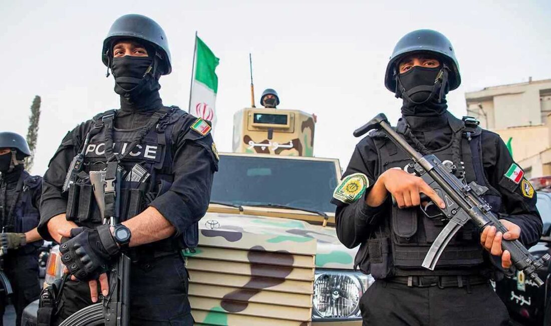 İranlı kaynaklar Cumartesi günü silahlı unsurların İran'ın güneydoğusundaki Saravan polis