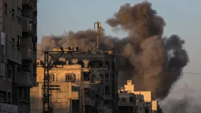 Filistin medyası, işgalci israil ordusunun Gazze Şeridi'nin güneyindeki Han Yunus'un