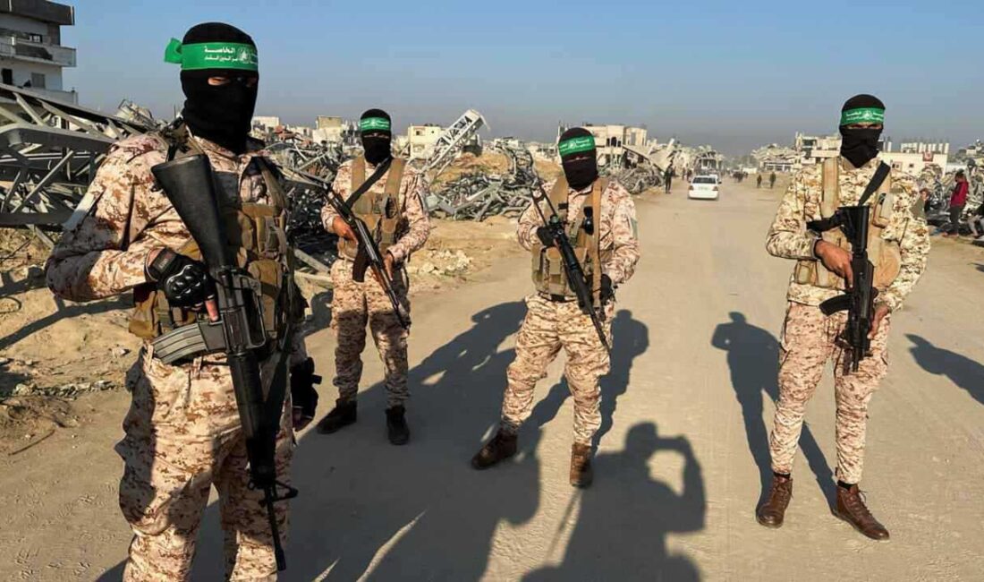 Bir güvenlik yetkilisi Pazartesi günü, Hamas güvenlik güçlerinin geçen Cuma