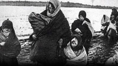 Karaçay-Çerkesya'da bugün, Stalin'in Karaçay halkını sürgüne gönderilmesinin 82. yıldönümünde sürgün