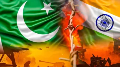 Kasım ayında Güney Asya, Hindistan ve Pakistan başkentlerini sarsan iki