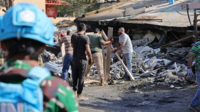 Perşembe akşamı, Birleşmiş Milletler Lübnan Geçici Gücü (UNIFIL), Lübnan ile