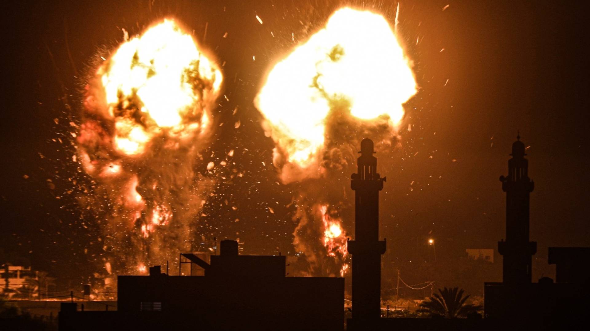 Filistin medyası, işgalci israil keşif uçağı tarafından Han Yunus'un güneyinde