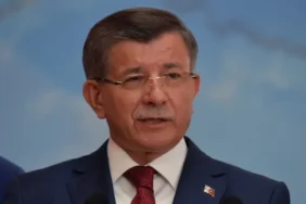 ahmet-davutoğlu11.jpg